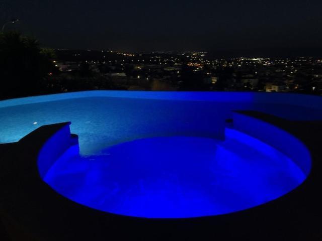 Beau Views Seven Apartment เปเยีย ภายนอก รูปภาพ